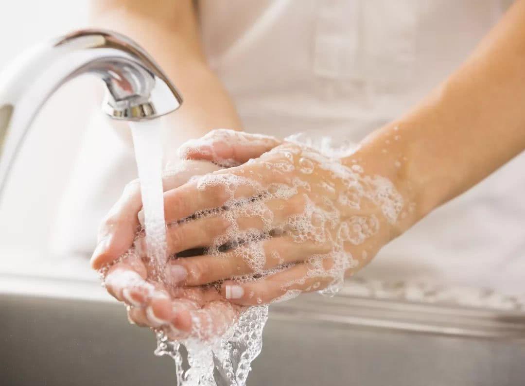 如何挑选洗手液及使用注意事项